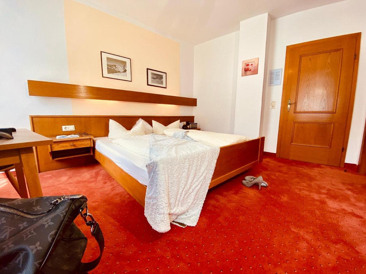 Schwarzer Adler Hotel Landeck Luaran gambar