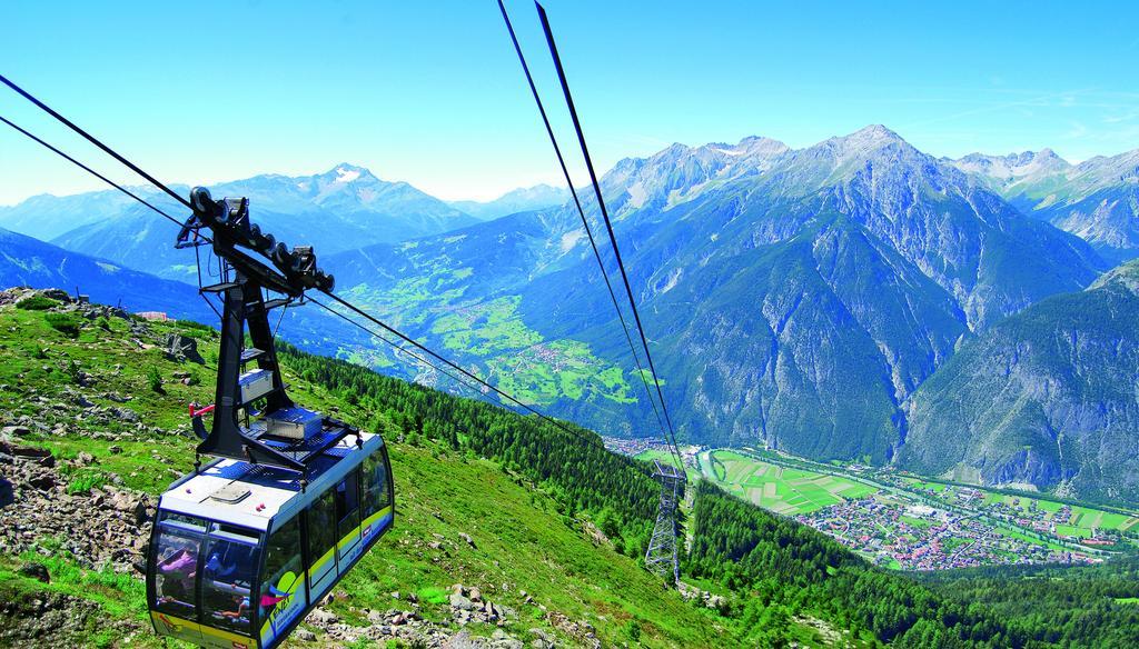 Schwarzer Adler Hotel Landeck Luaran gambar