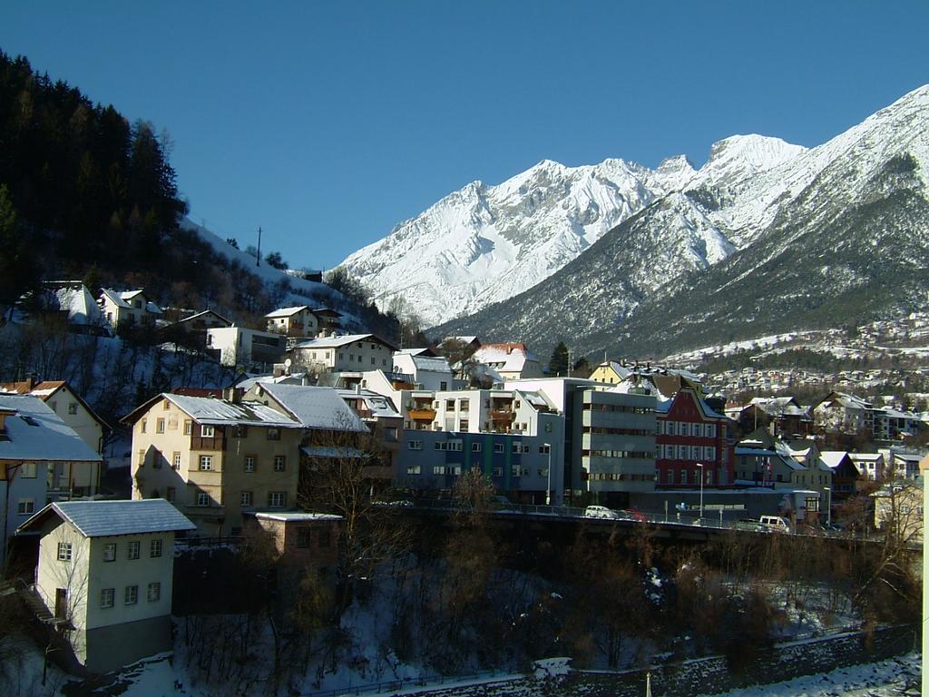 Schwarzer Adler Hotel Landeck Luaran gambar