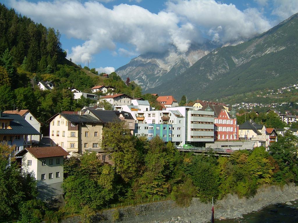 Schwarzer Adler Hotel Landeck Luaran gambar