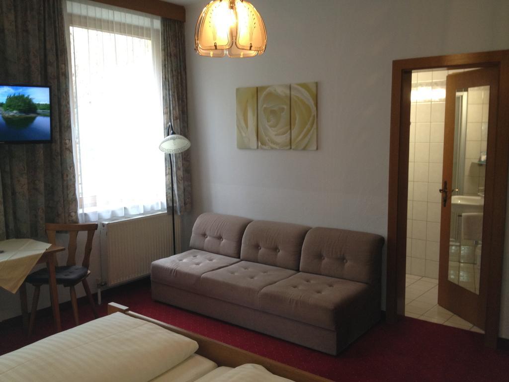 Schwarzer Adler Hotel Landeck Luaran gambar