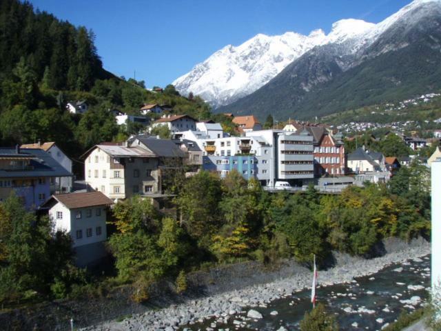 Schwarzer Adler Hotel Landeck Luaran gambar
