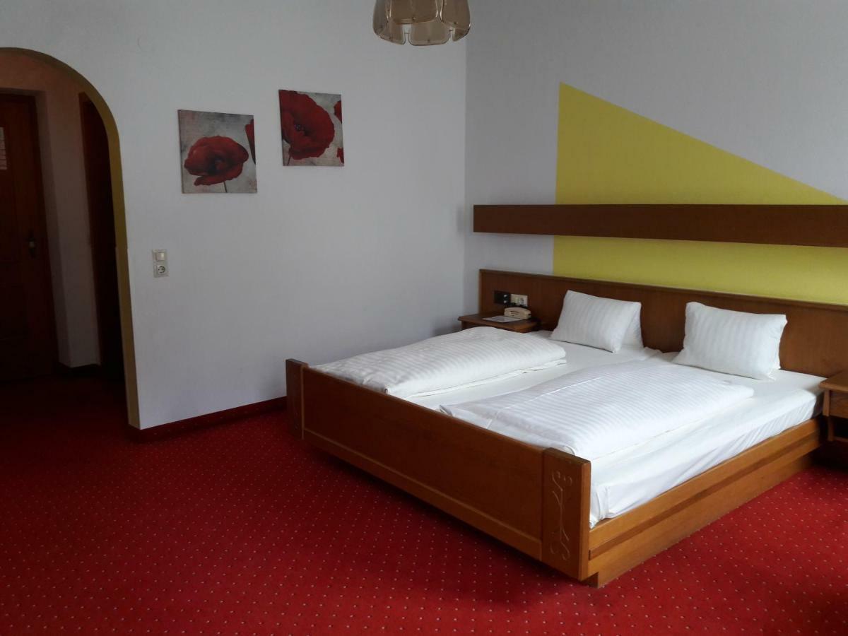Schwarzer Adler Hotel Landeck Luaran gambar