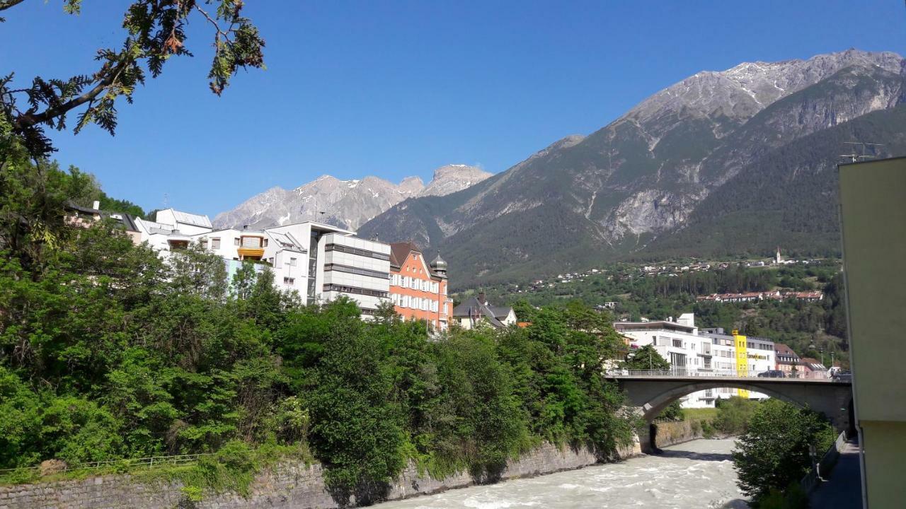 Schwarzer Adler Hotel Landeck Luaran gambar