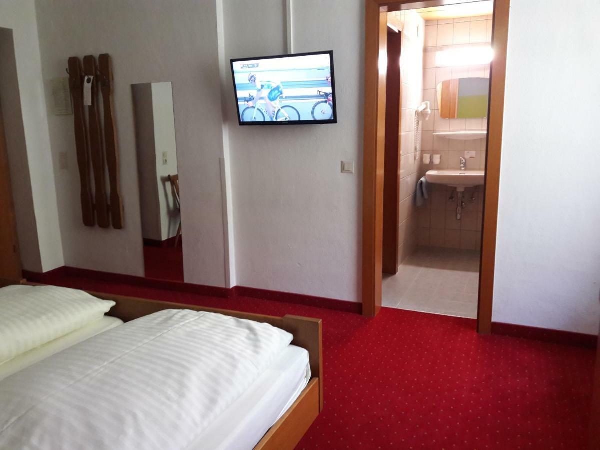 Schwarzer Adler Hotel Landeck Luaran gambar